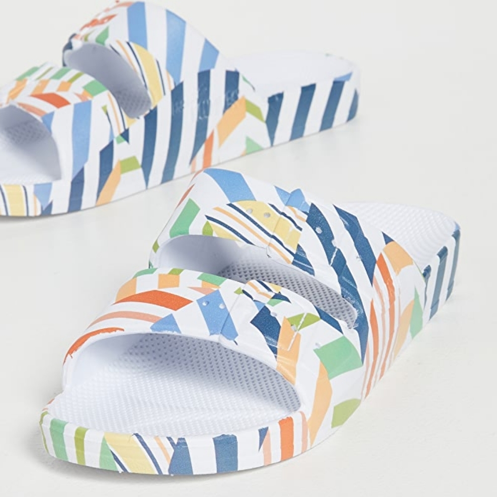 Freedom Moses x Solid & Striped Two Band Slides